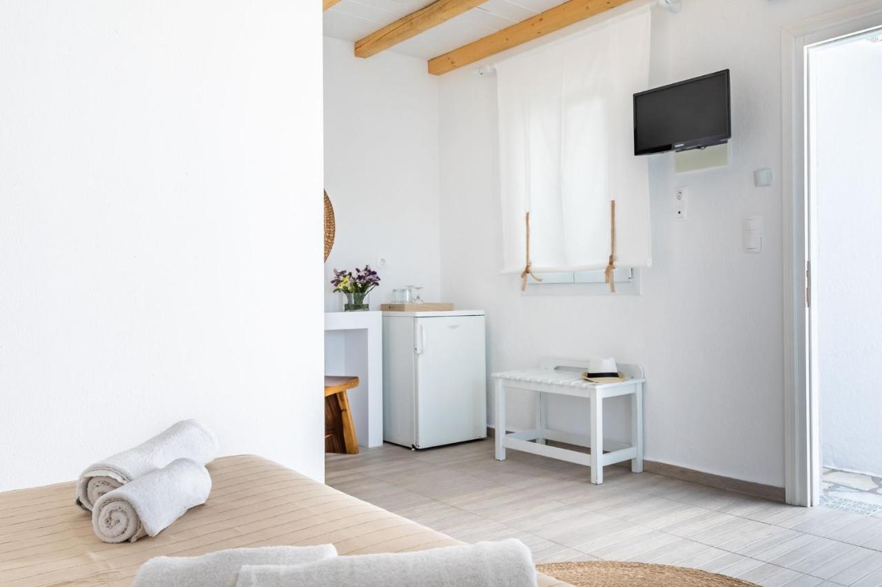 Milia Beach Apartments Paralia Milia Kültér fotó
